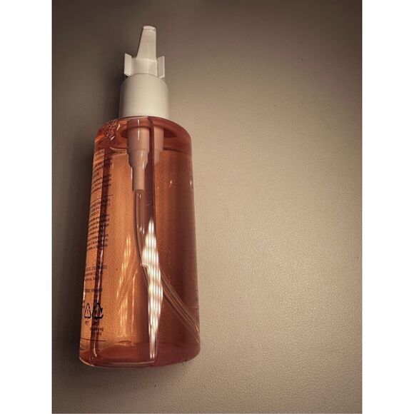 BIODANCE Collagen Cleansing Oil 200ml - Picture 3 of 5